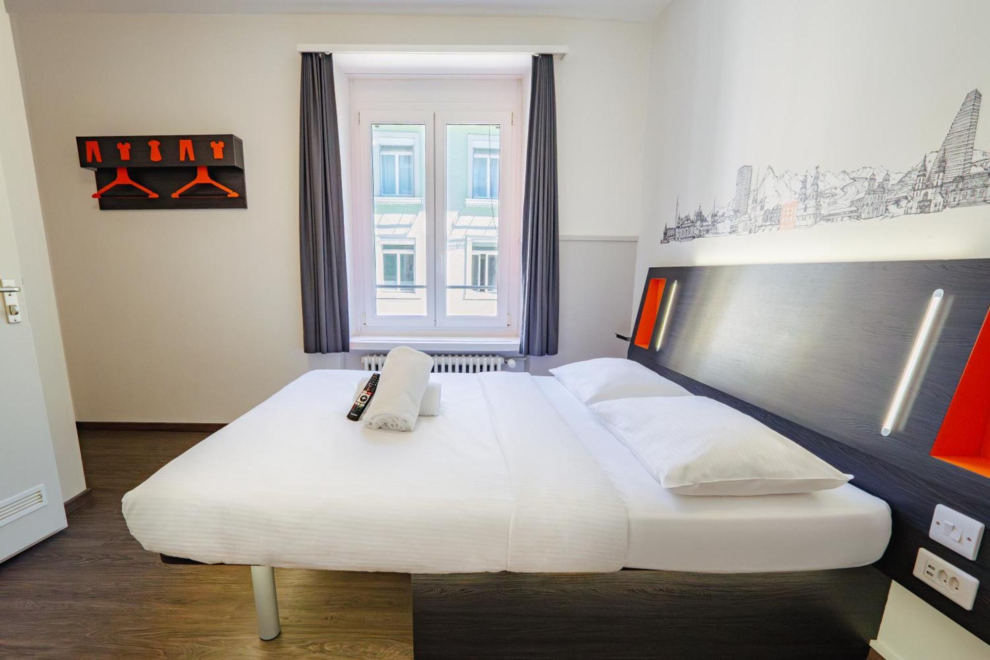 Double Room,1766318864:JPEG
